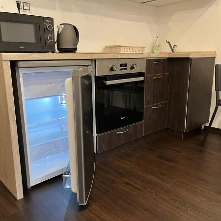 Apartment Charkovska Карловы Вары Экстерьер фото